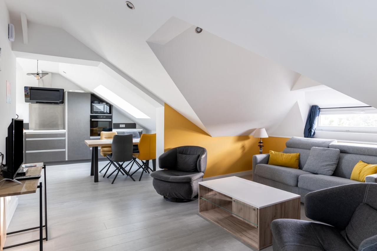 Pomme De Pin Apartment Frehel Luaran gambar